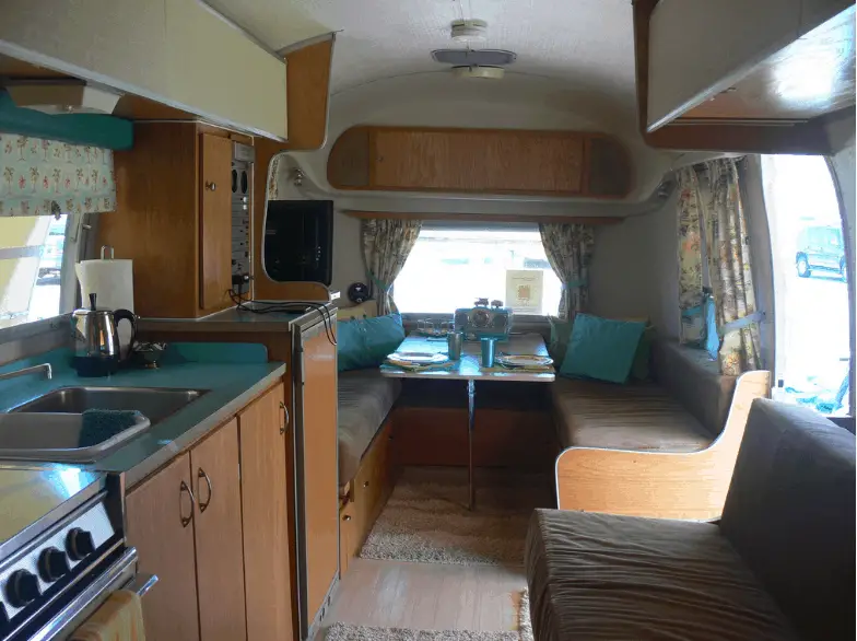 5 Simple tips for Stocking camper kitchen that works