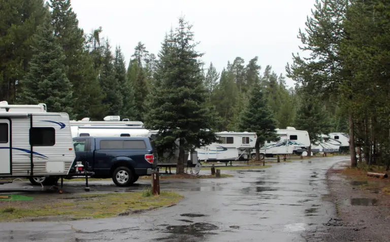 What Amenities Do RV Parks Have? - Camper Grid