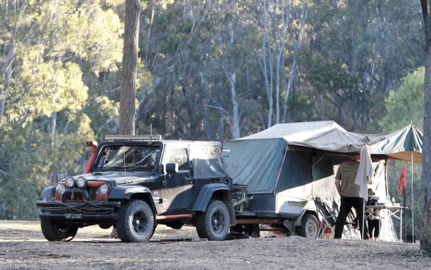 setting up tent trailer