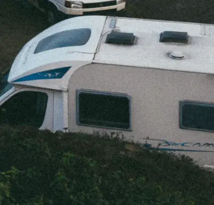 an rvs roof white in color