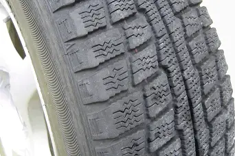 rv tire with damage