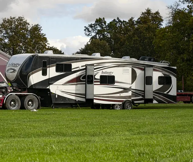 a fifth wheel with 2 slide out