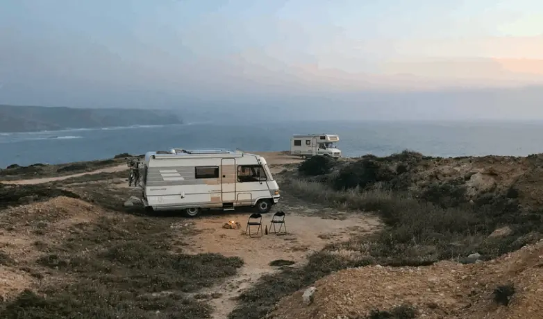 rv parked a boondocking site