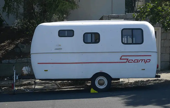 small travel trailers with dry bath