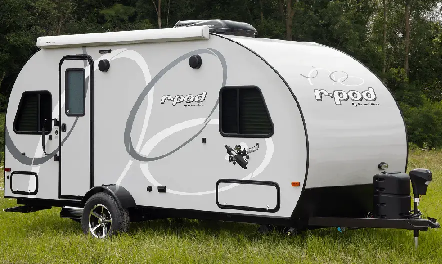 mini travel trailer with bathroom