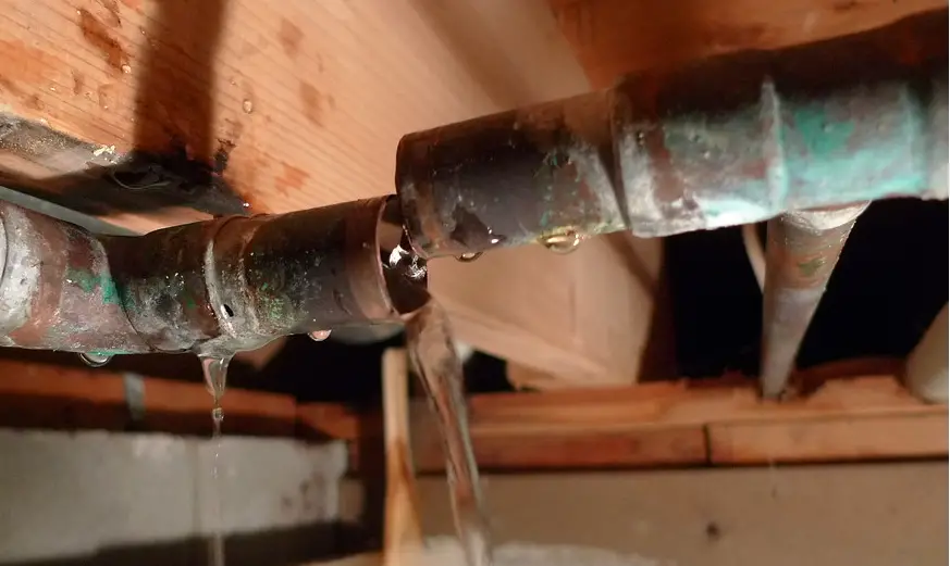 How to check RV plumbing leaks